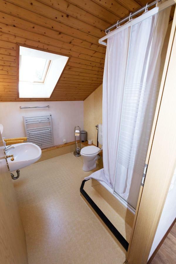 Hotel Gruenes Paradies- Garni Hochwaldhausen エクステリア 写真